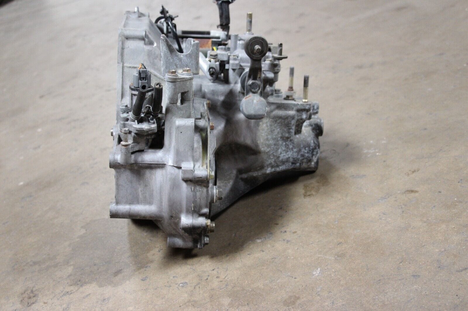 JDM 1992 - 1996 Honda Prelude 2.2L 5 Speed Manual Transmission M2J5 - JDM Hotline