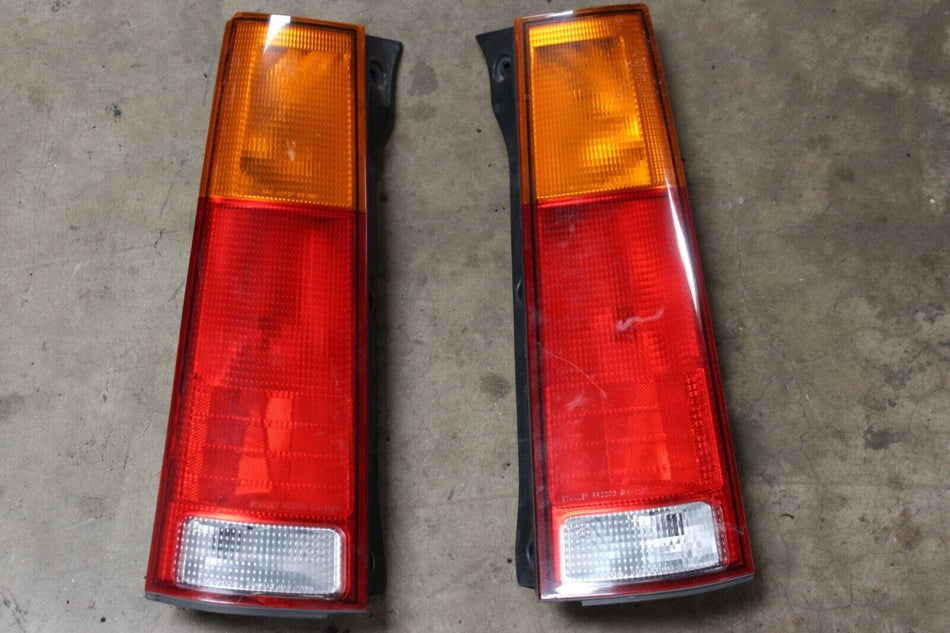 JDM Honda CR-V 1997 - 1998 - 1999 - 2000 - 2001 OEM Taillights CRV - JDM Hotline