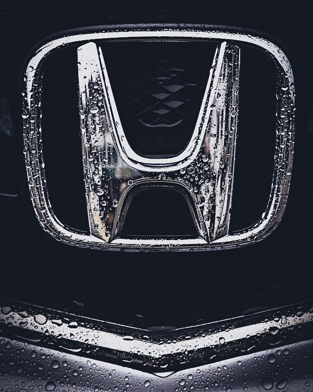 Honda Logo on a car.