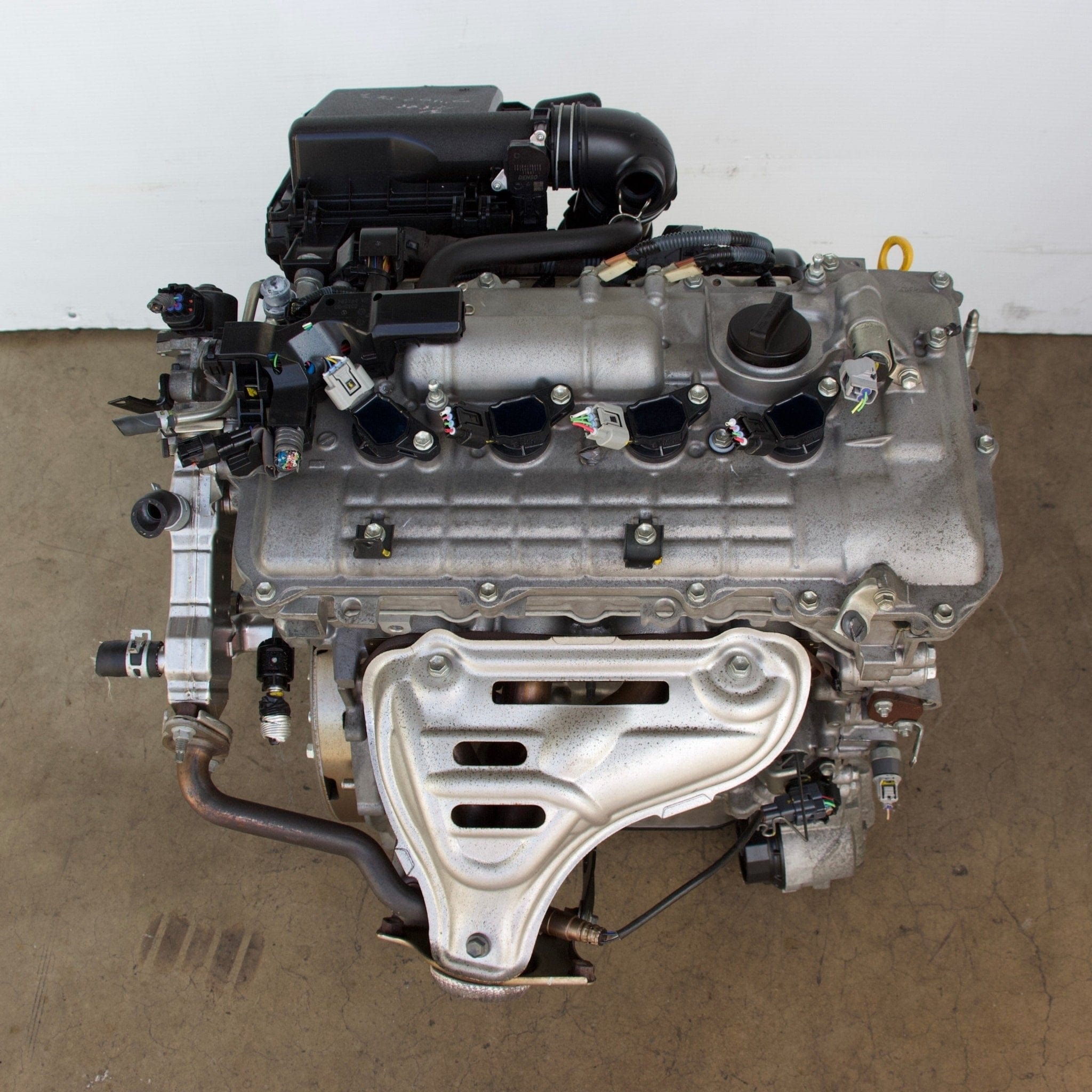 JDM 2010 - 2015 Toyota Prius 1.8L 2ZR-FXE 2ZR Hybrid Engine